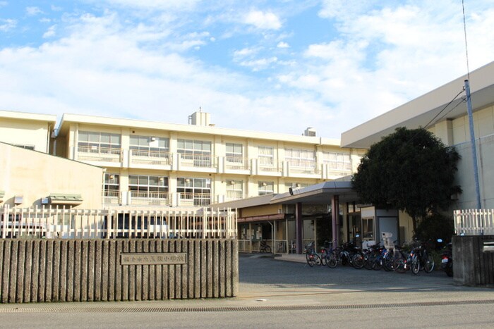 玉縄小学校(小学校)まで500m ＨｅｉｍＥｍｅｒａｌｄ