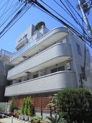 ラ・フルールド三軒茶屋(1F)