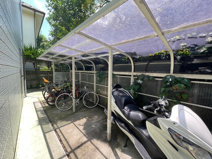 エントランス部分 ヴィラリスヴラン