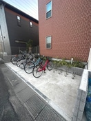 駐輪場 Lien