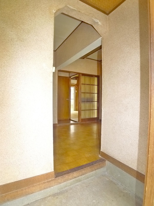 玄関 内田貸家３