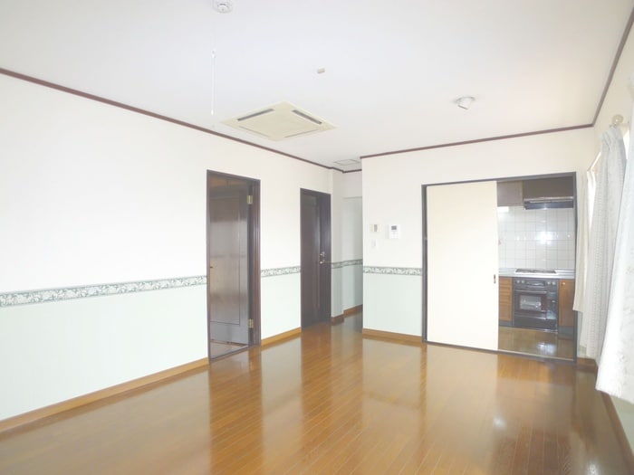 内観写真 ユーカリビル