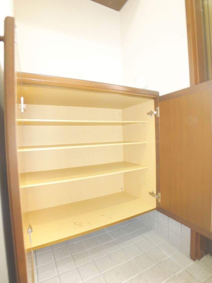 靴箱 ユーカリビル