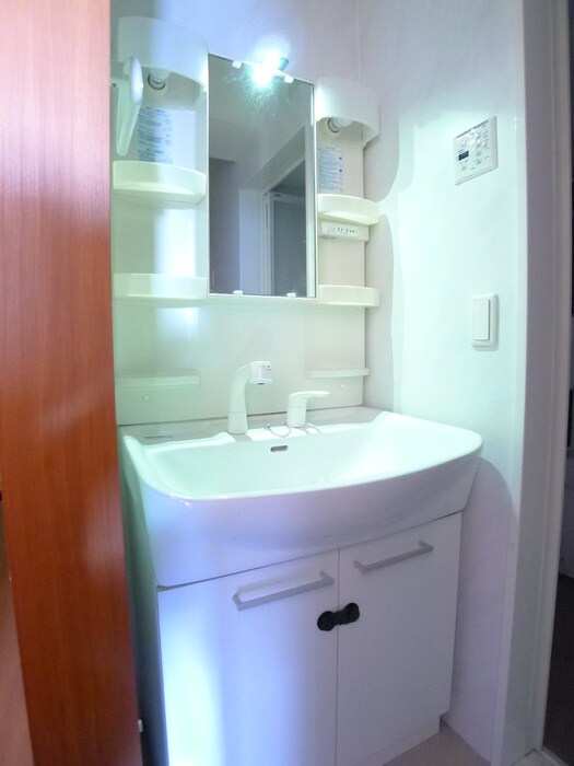 洗面 N・K・AガーデンA棟
