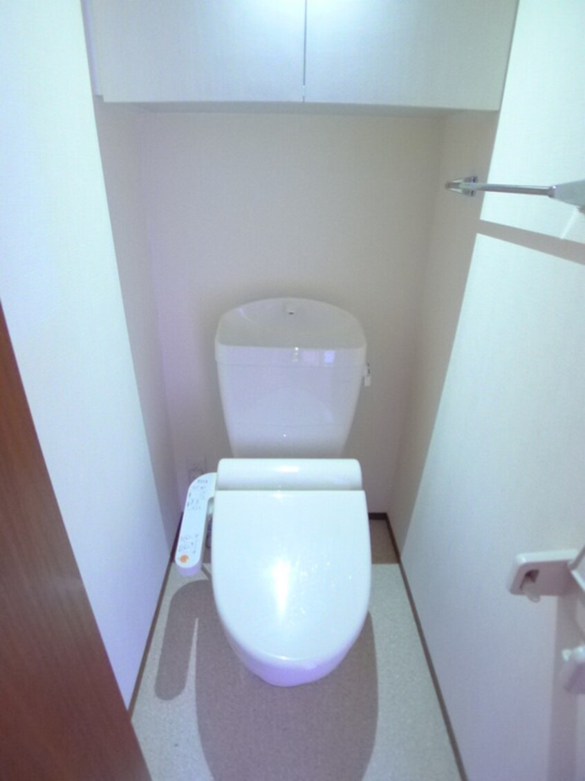 トイレ N・K・AガーデンA棟