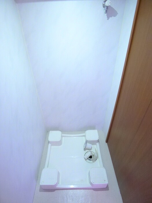 洗濯機置場 N・K・AガーデンA棟