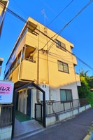 プラチナパレスの外観