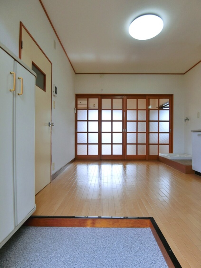 玄関 平松ハイツ