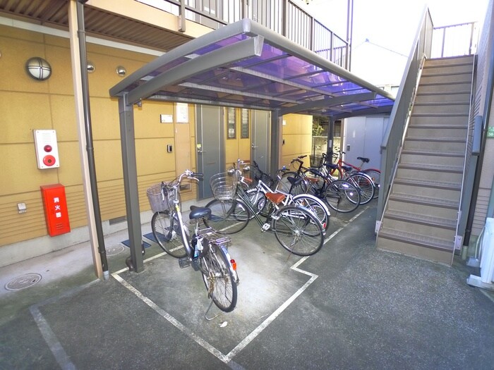 駐輪場 グランビア