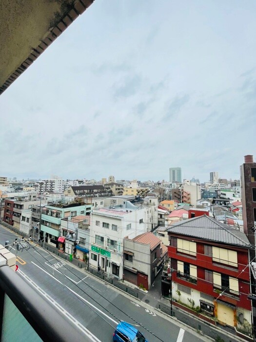 室内からの展望 パストラル動坂