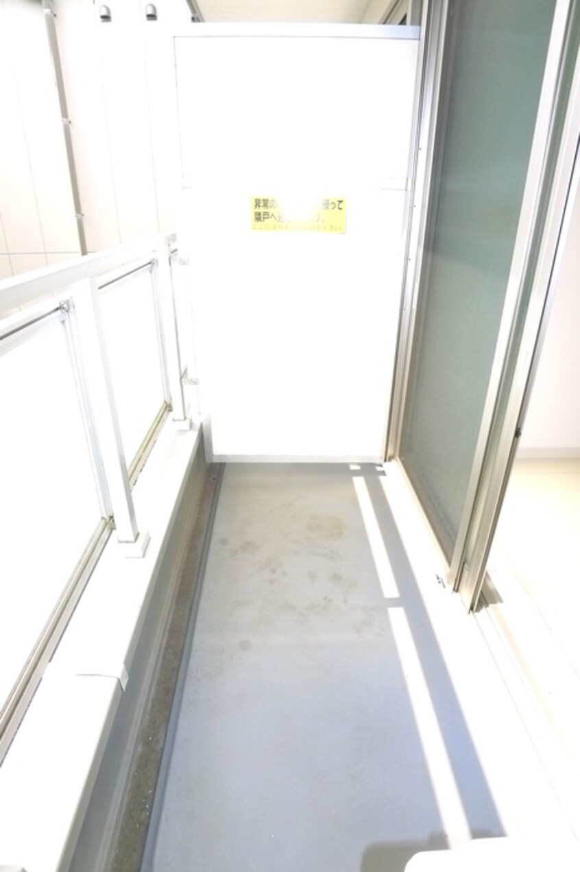 ベランダ・バルコニー リブリ・小金