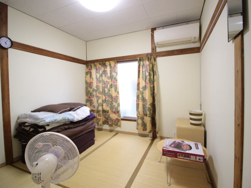 居室 裕美荘