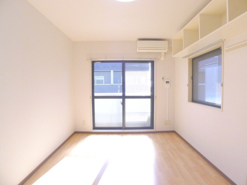 居室 キャトル・セゾン