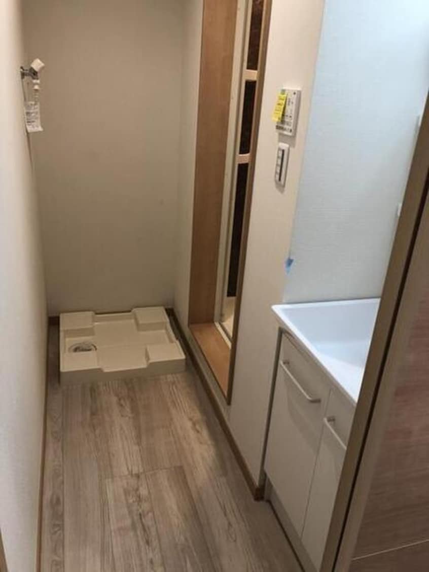 洗濯機置場 エアカーサ四つ木