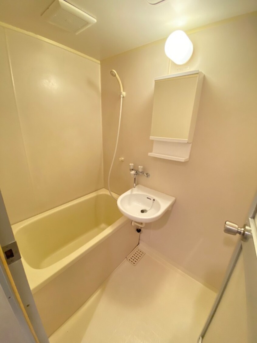 バス／シャワールーム等 鈴与レジデンス