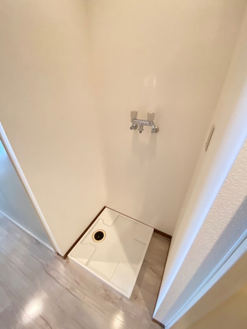 洗濯機置場 鈴与レジデンス