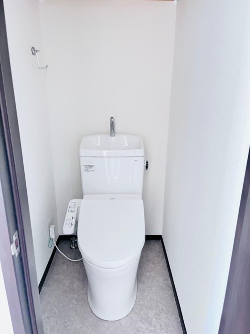 トイレ パインハイツ３