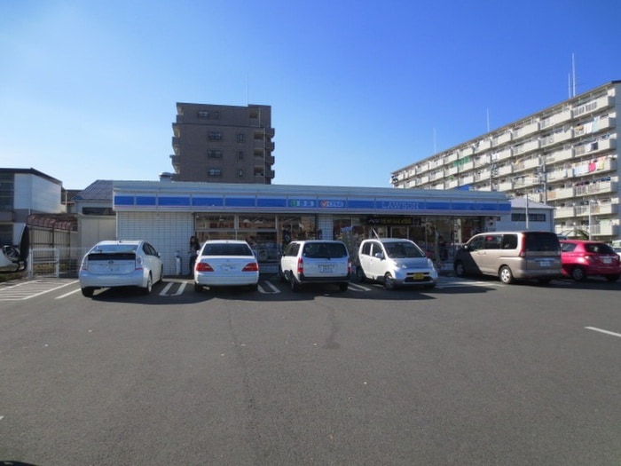 ローソン(コンビニ)まで348m パインハイツ３