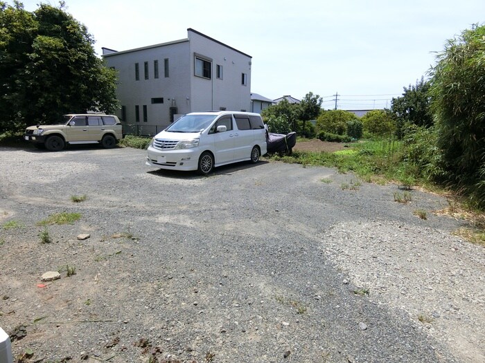 駐車場 シャトレ－アキ