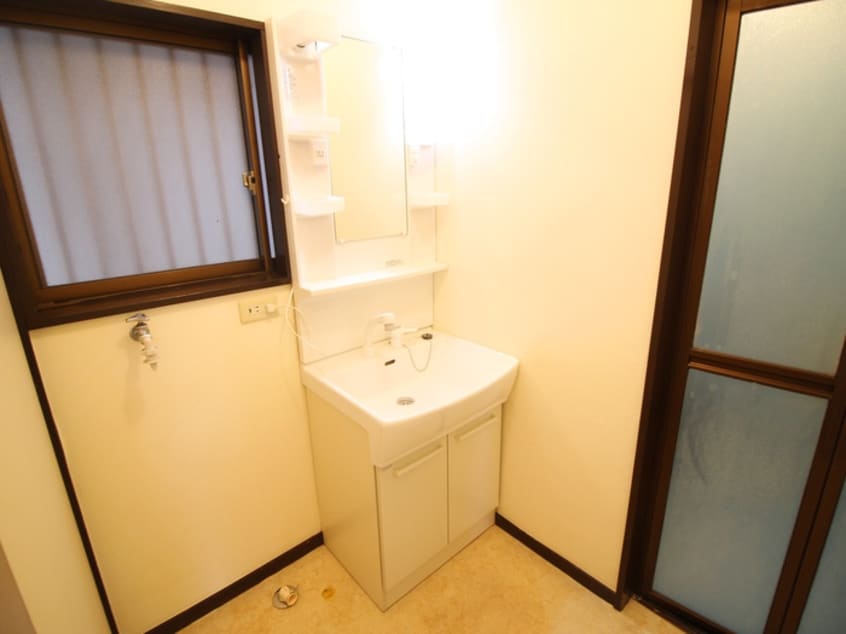洗面 新井宿駅貸家