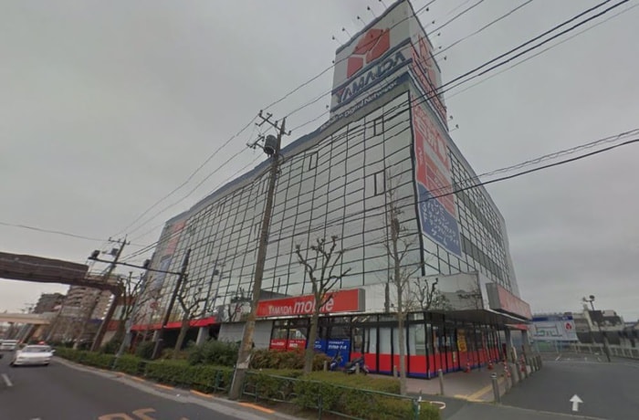 ヤマダ電機(電気量販店/ホームセンター)まで945m stage青井