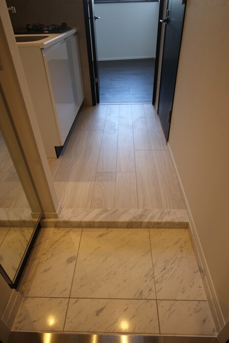 玄関 GRAN　PASEO市谷甲良町