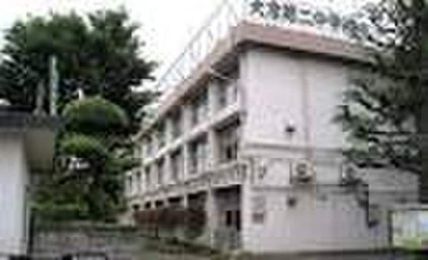 大泉第二中学校(中学校/中等教育学校)まで100m エスポワール大泉学園