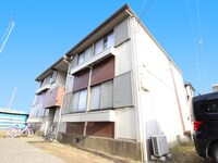 ハイツ小町Ｂ