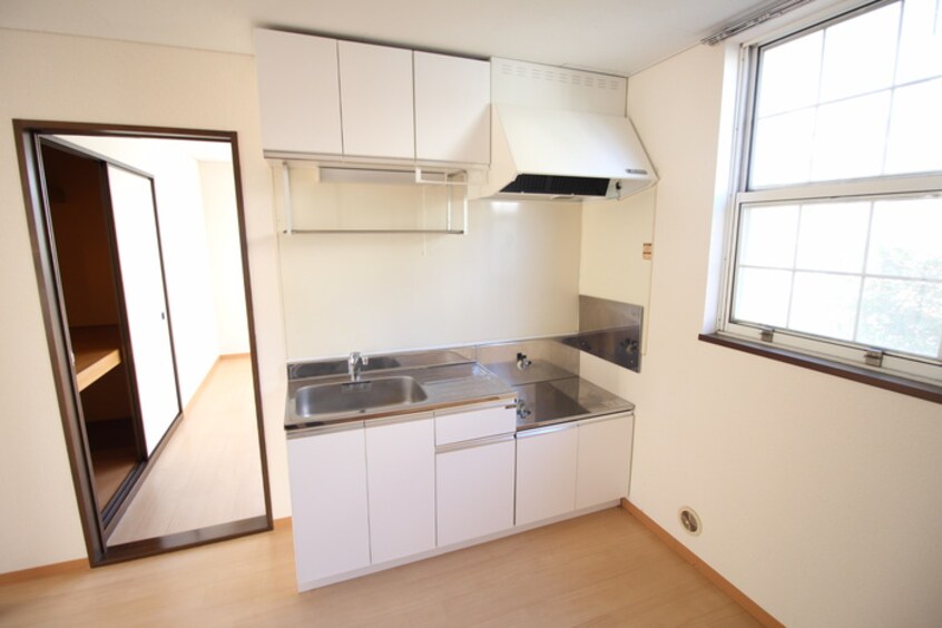 キッチン フジメゾンＡ