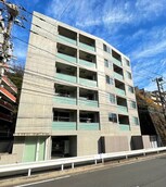 オ－クデンヒルズ