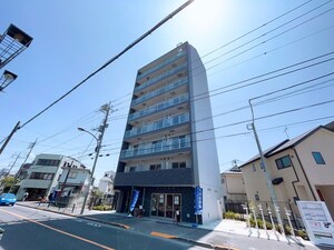 ｱｲﾙﾌﾟﾚﾐｱﾑ東京府中（201）
