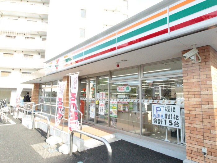 セブンイレブン　瓦曽根店(コンビニ)まで350m リブリDomani