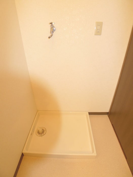 洗濯機置場 グランドゥ－ルⅡ蕨ＮＡＧＡＩ