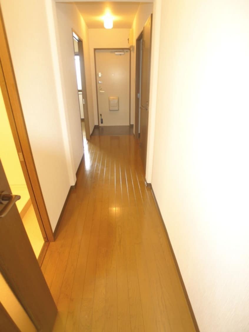 廊下 グランドゥ－ルⅡ蕨ＮＡＧＡＩ