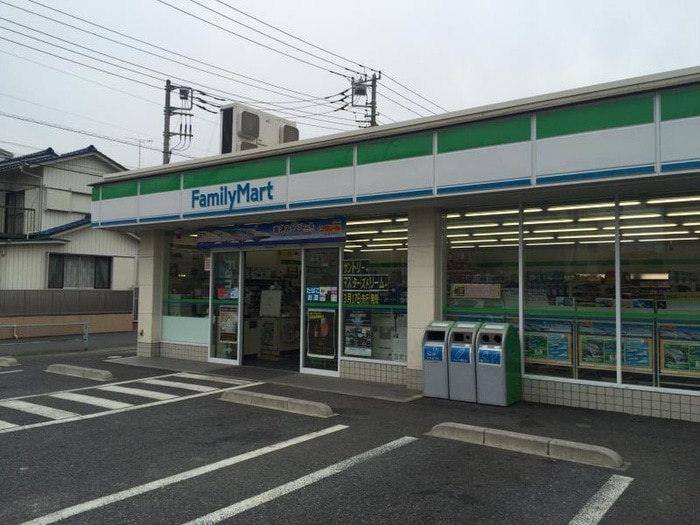 ファミリーマート(コンビニ)まで189m グランドゥ－ルⅡ蕨ＮＡＧＡＩ