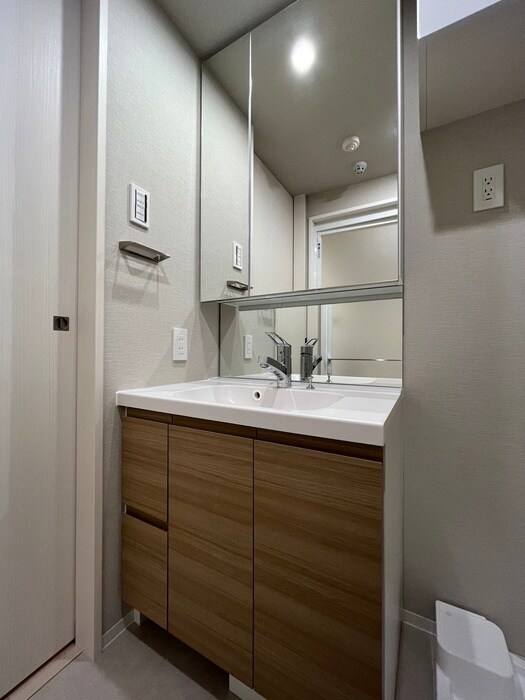 洗面 ドゥーエ三ノ輪Ⅰ