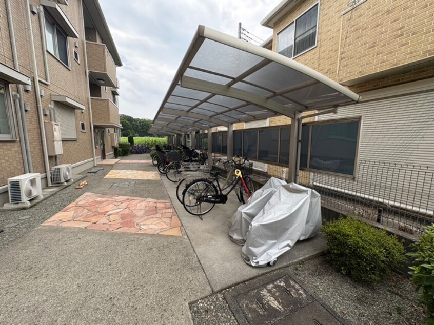駐輪場 グランソーレⅠ
