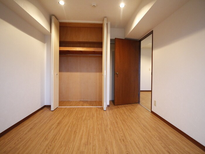 居室 綾東ヴィレヂ弐番館