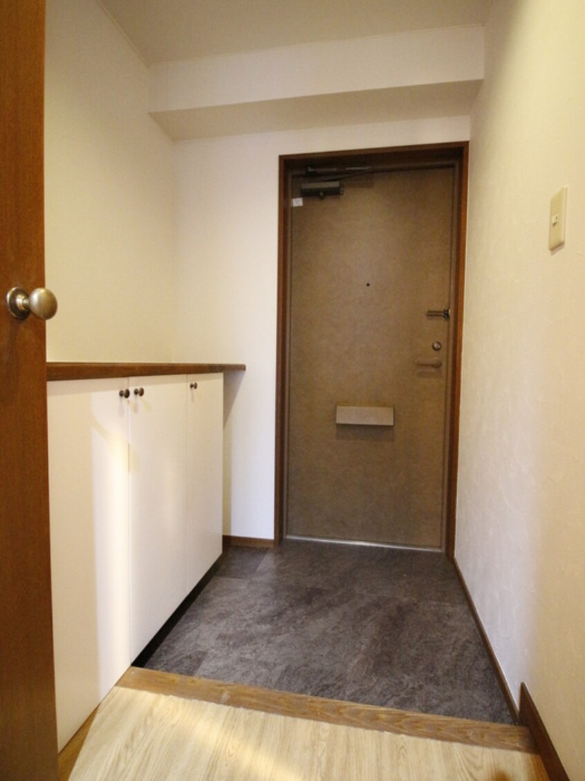 玄関 綾東ヴィレヂ弐番館