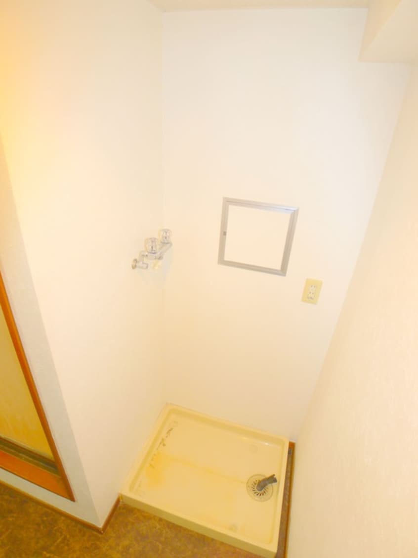 洗濯機置場 綾東ヴィレヂ弐番館