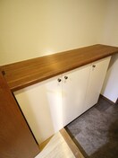 靴箱 綾東ヴィレヂ弐番館