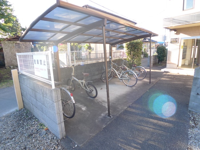 駐輪場 グランミュ－ル