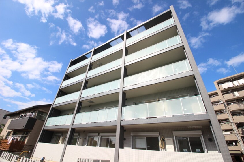 建築中 カーサ・ルミナーレ