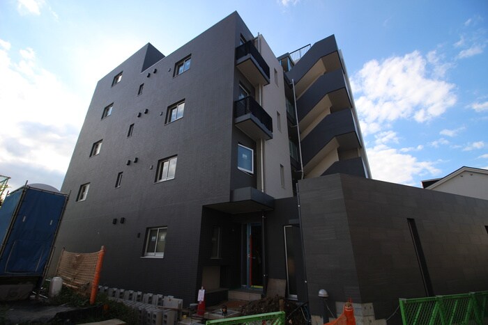 建築中 カーサ・ルミナーレ