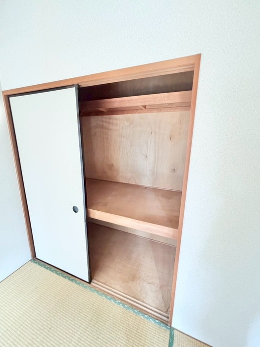 収納 ハイマートアサヒ弐番館