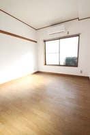 居室 ハウス弦巻