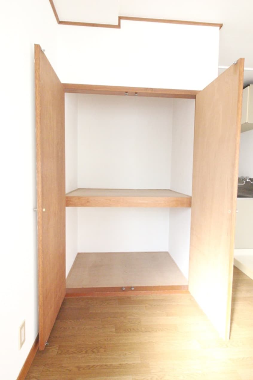 収納 ハウス弦巻