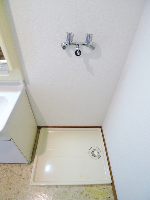 洗濯機置場 ストニッシュ中山