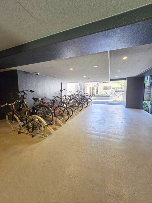 駐輪場 リテラス大島