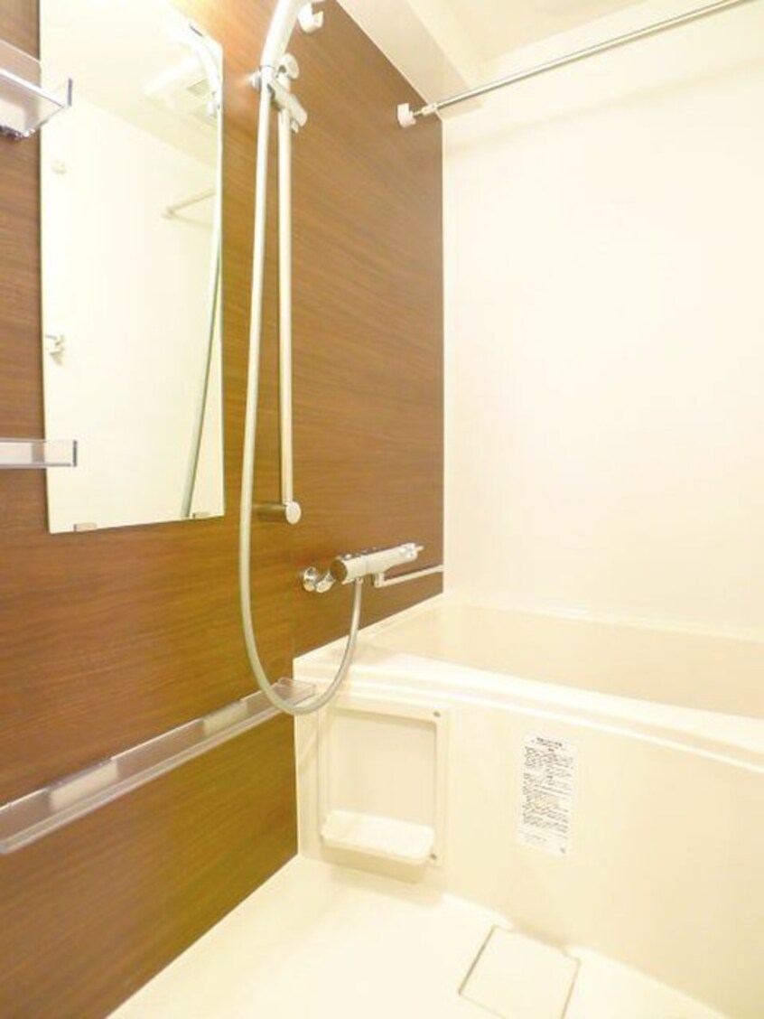 バス／シャワールーム等 リテラス大島